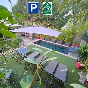 La Maison Grivolas Et Guest house